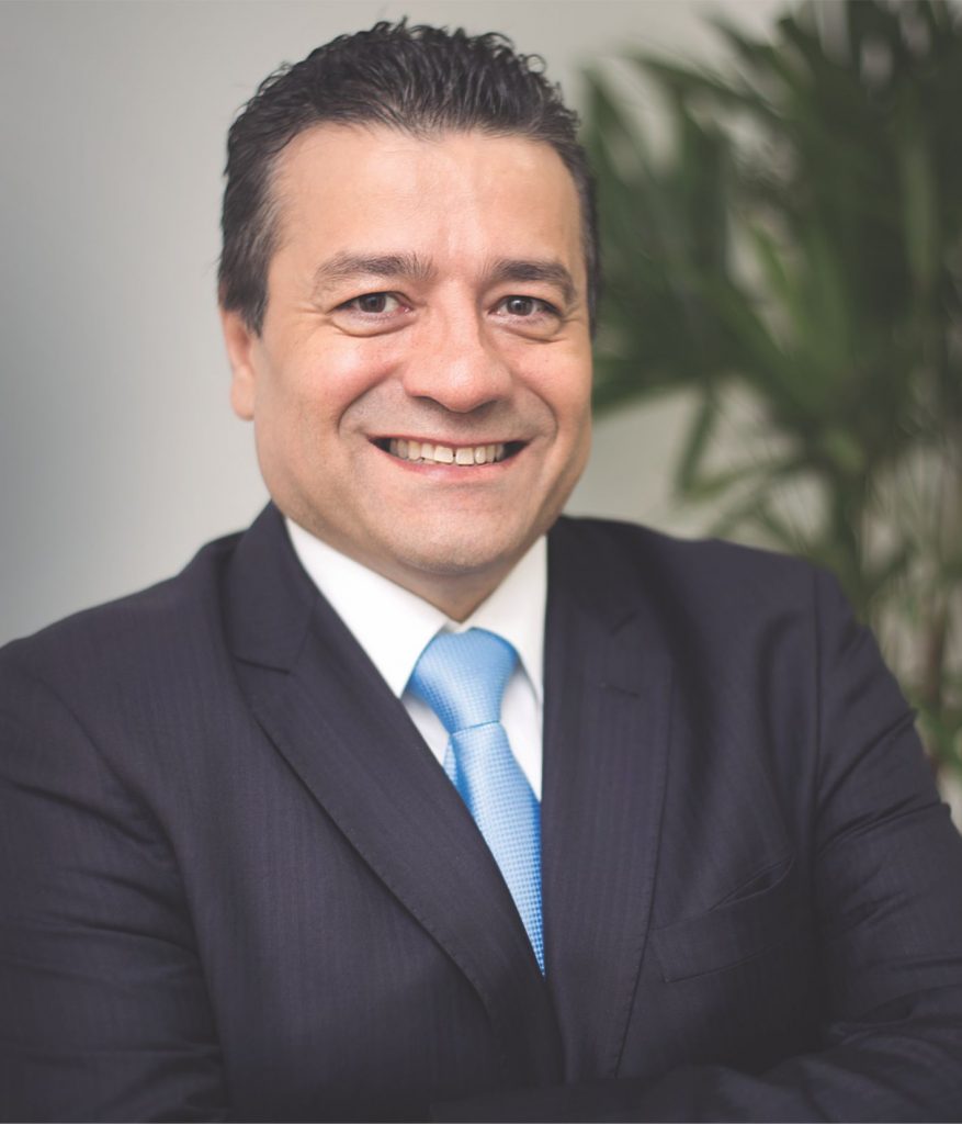 Dr. Julio Cesar de Machado Lobato